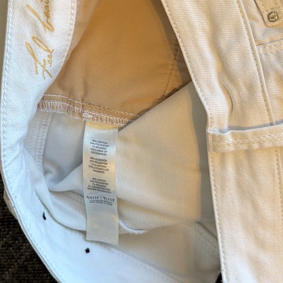 White House Black Market Women's Cream Straight Leg Jeans - Picture 8 of 8